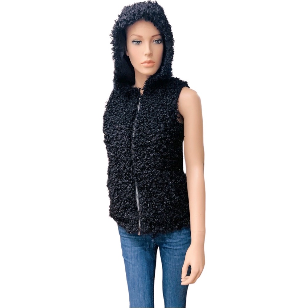 NWT Anatomie faux fur Hoodie Vest Size S in excellent condition 100% polyester - Picture 2 of 14